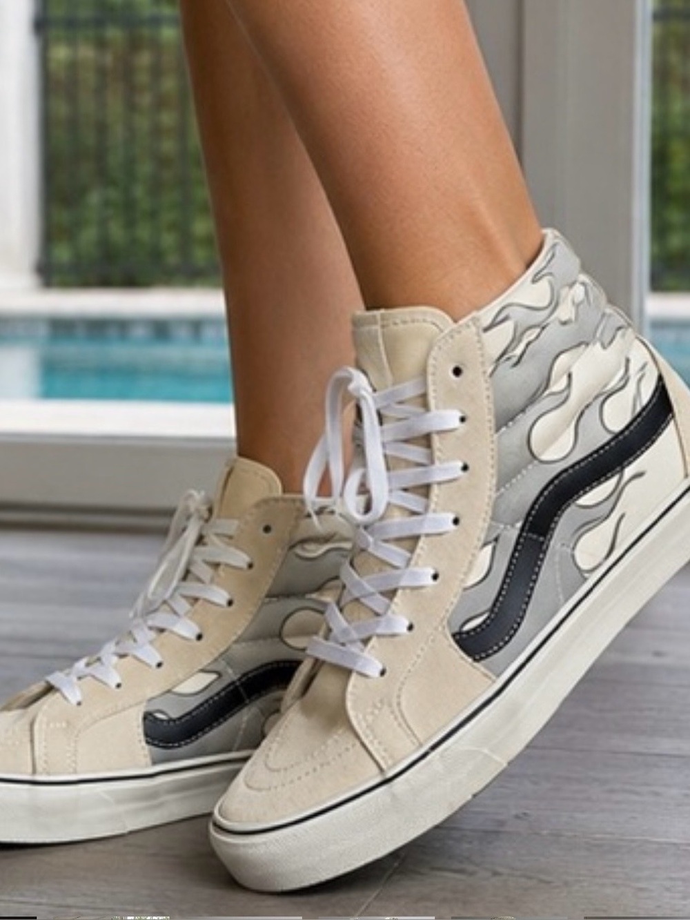 Vans Sk8-Hi White Sneakers with Gray Reflective Flame Women’s 12.5